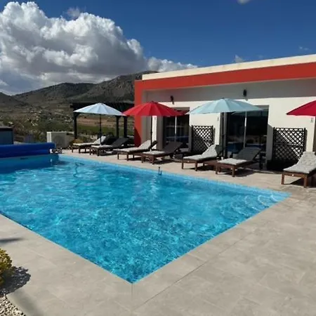 Bed & Breakfast Casa Andmar - Mountain Retreat